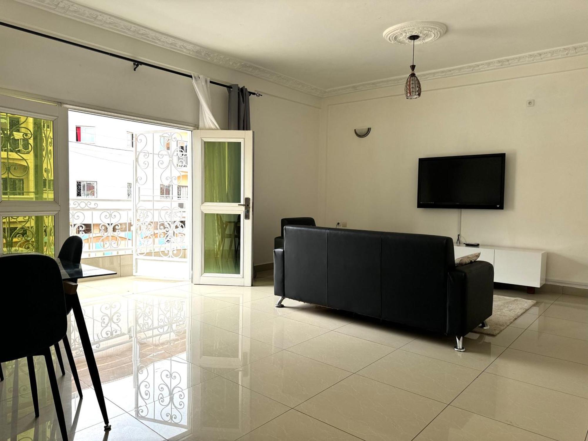 Appartements Modernes, Wifi, Tv - Yaounde, Omnisports Exteriér fotografie