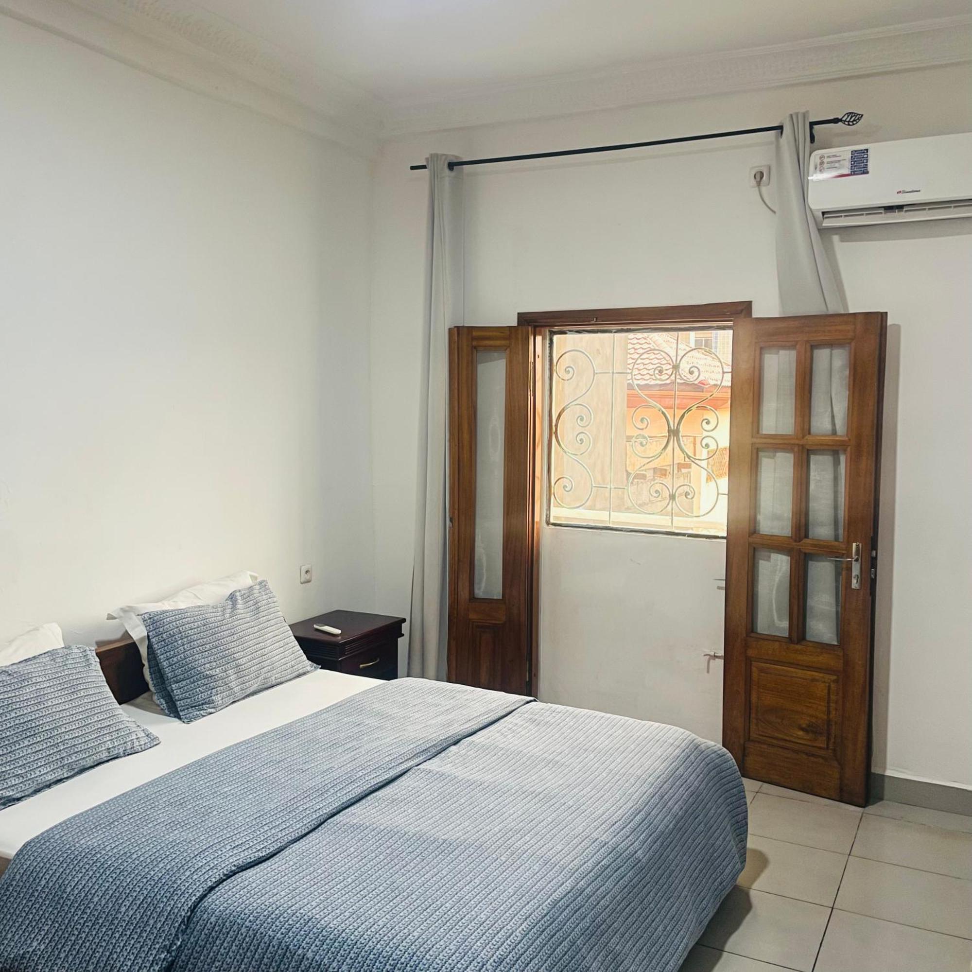 Appartements Modernes, Wifi, Tv - Yaounde, Omnisports Exteriér fotografie